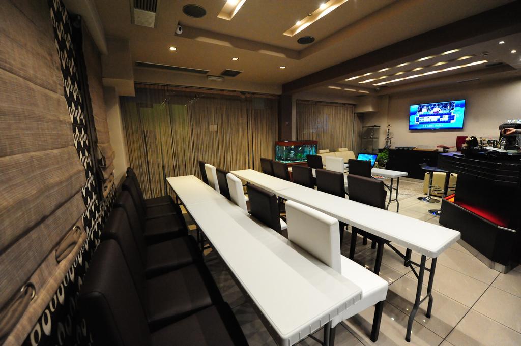 Ceragio Hotel & Apartments Tripoli Extérieur photo